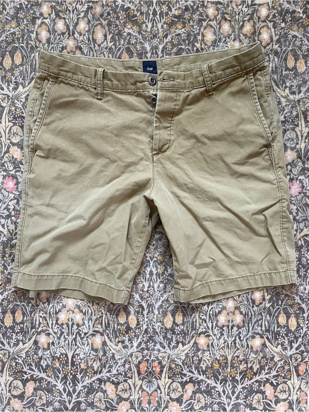 Gap Men’s Khaki Cotton Chino Shorts - Classic Tan size 34